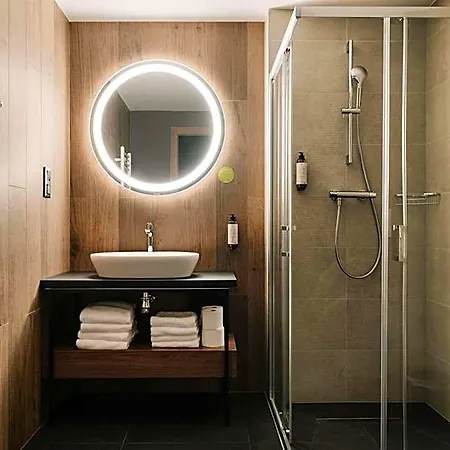 Hotel Forest Park &