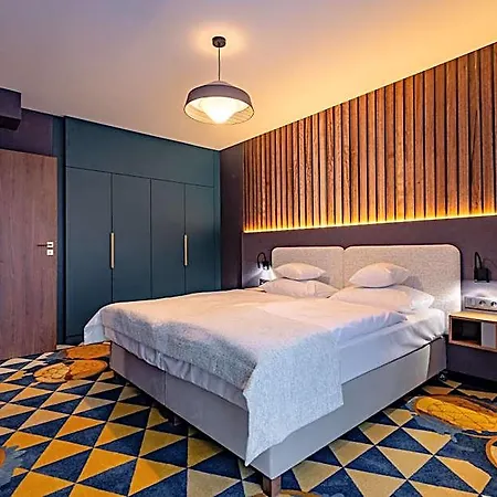 Forest Park & Hotel 4*
